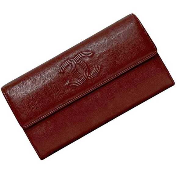 CHANEL Authentic Red Leather Logo Wallet